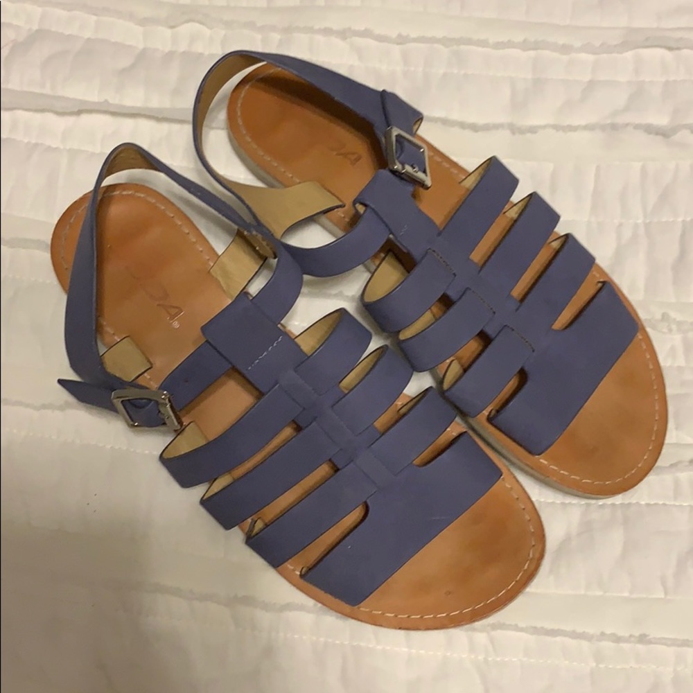 Blue strapped sandals